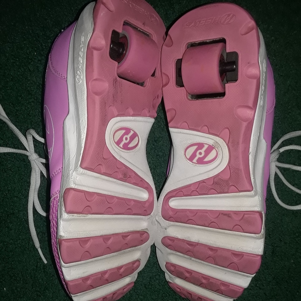 size 8 heelys